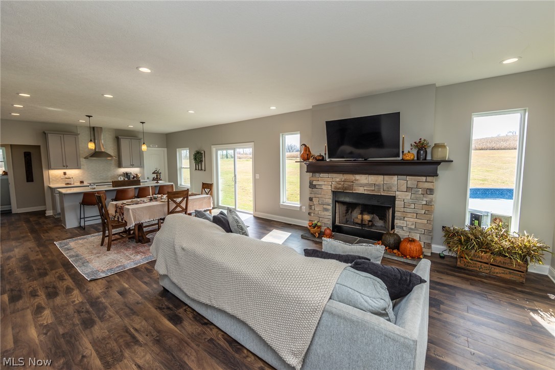 6921 Van Buren Road Clinton, OH 44216 - Photo 6 of 35 Gallery Image 6