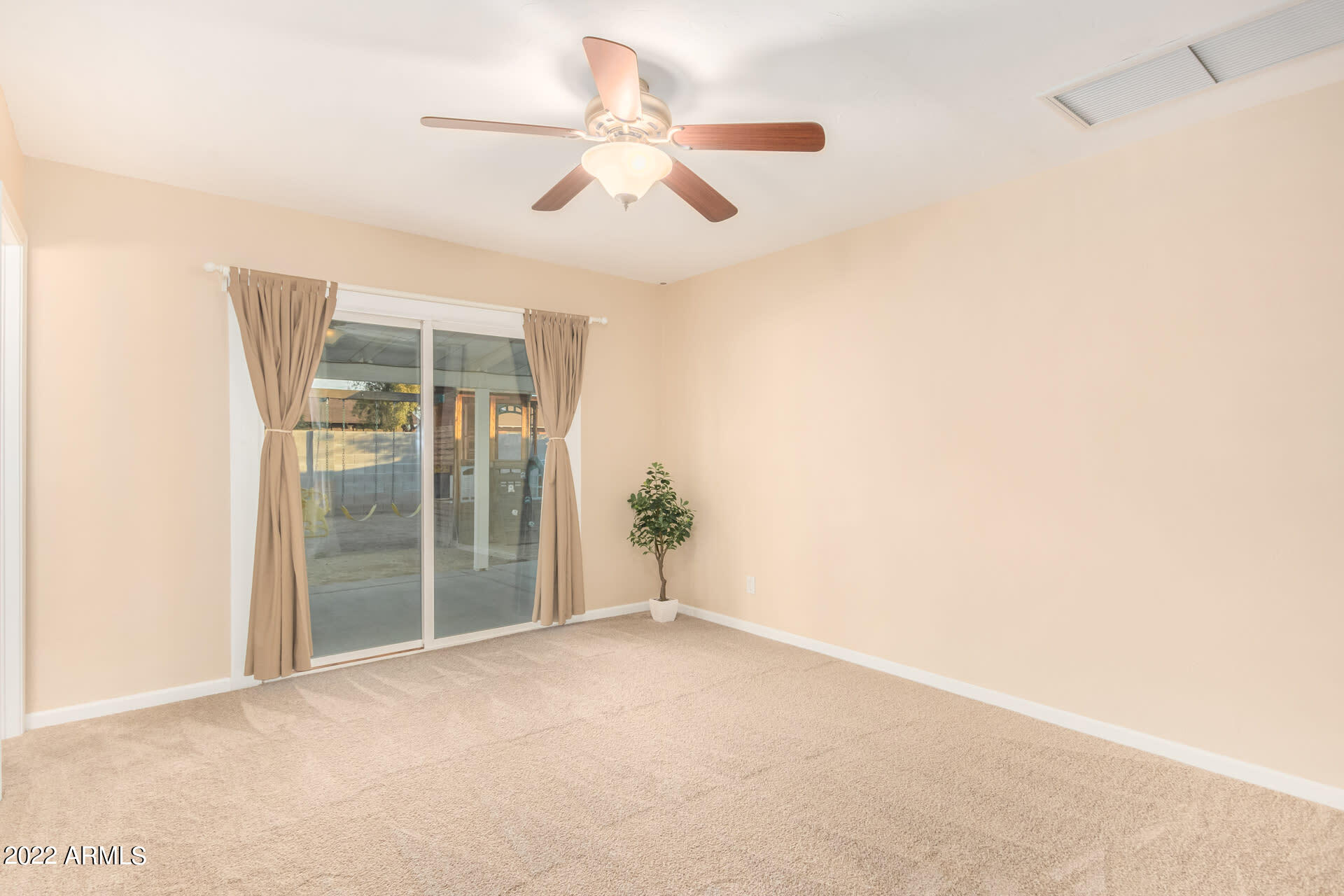 3543 West Lamar Road Phoenix, AZ 85019 - Photo 25 of 32 Listing_1113767_Photo_25_ID415645099