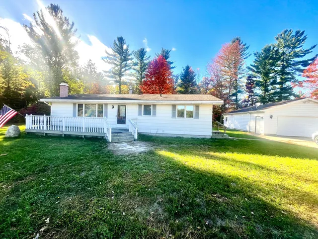 $199,000 | 7481 Highway 37, Baldwin, MI 49304