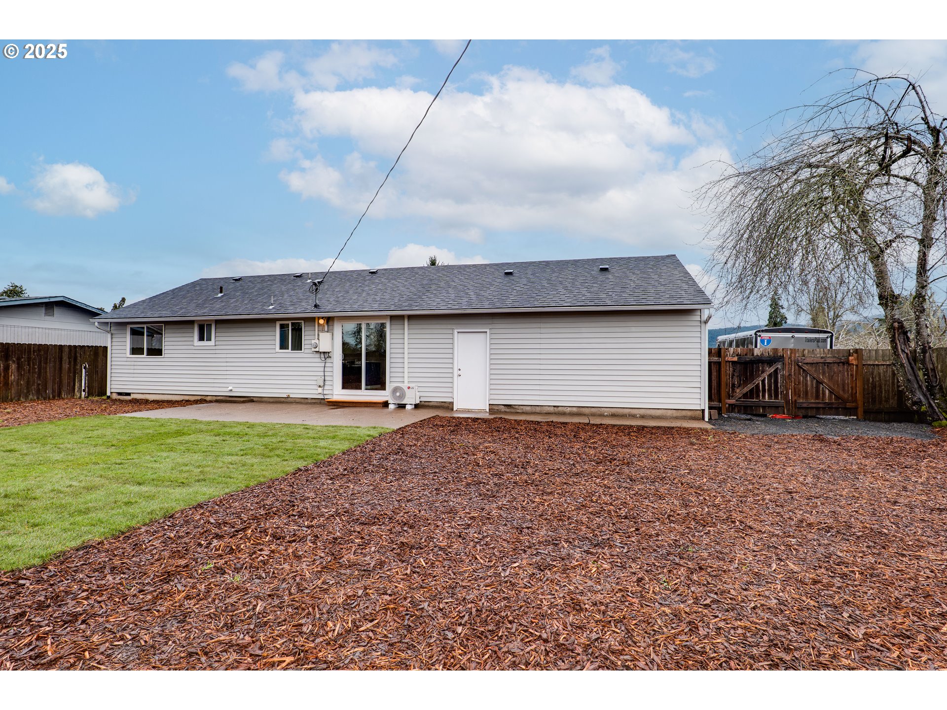 1024 56th Street Springfield, OR 97478 - Photo 25 of 32