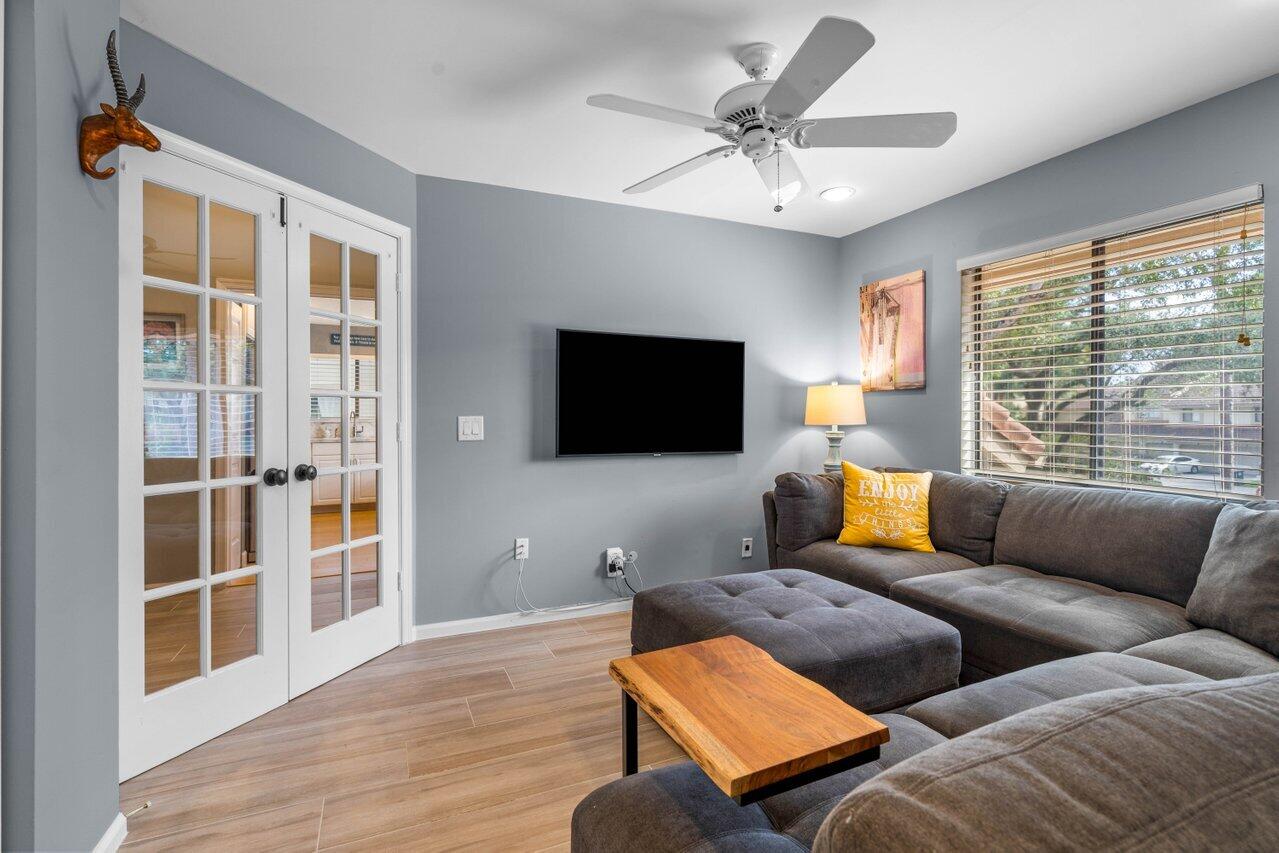 5600 Coach House Circle, Unit H Boca Raton, FL 33486 - Photo 16 of 26 011-5600CoachHouseCircle-UnitH-BocaRaton