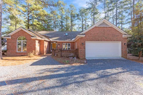 $568,000 | 2 Westchester Place, Pinehurst, NC 28374