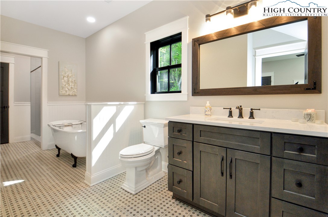 1291 George Hayes Road Boone, NC 28607 - Photo 18 of 48 Gallery Image 18