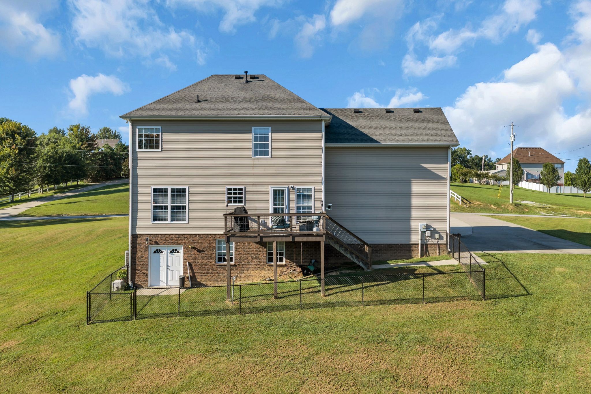 170 Lena Loop Burns, TN 37029 - Photo 35 of 40 Gallery Image 35