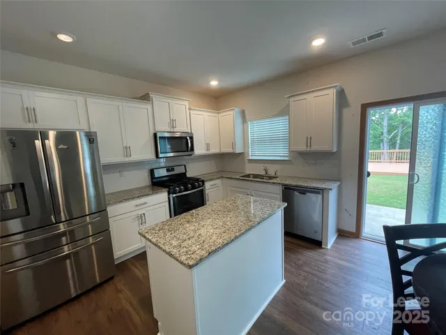 $2,200 | 716 Larmore Avenue, Charlotte, NC 28216