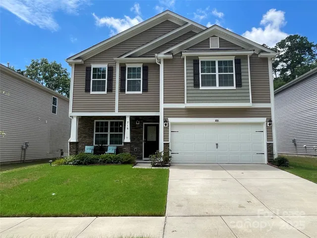 $2,200 | 716 Larmore Avenue, Charlotte, NC 28216