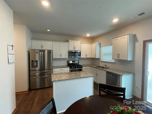 $2,200 | 716 Larmore Avenue, Charlotte, NC 28216