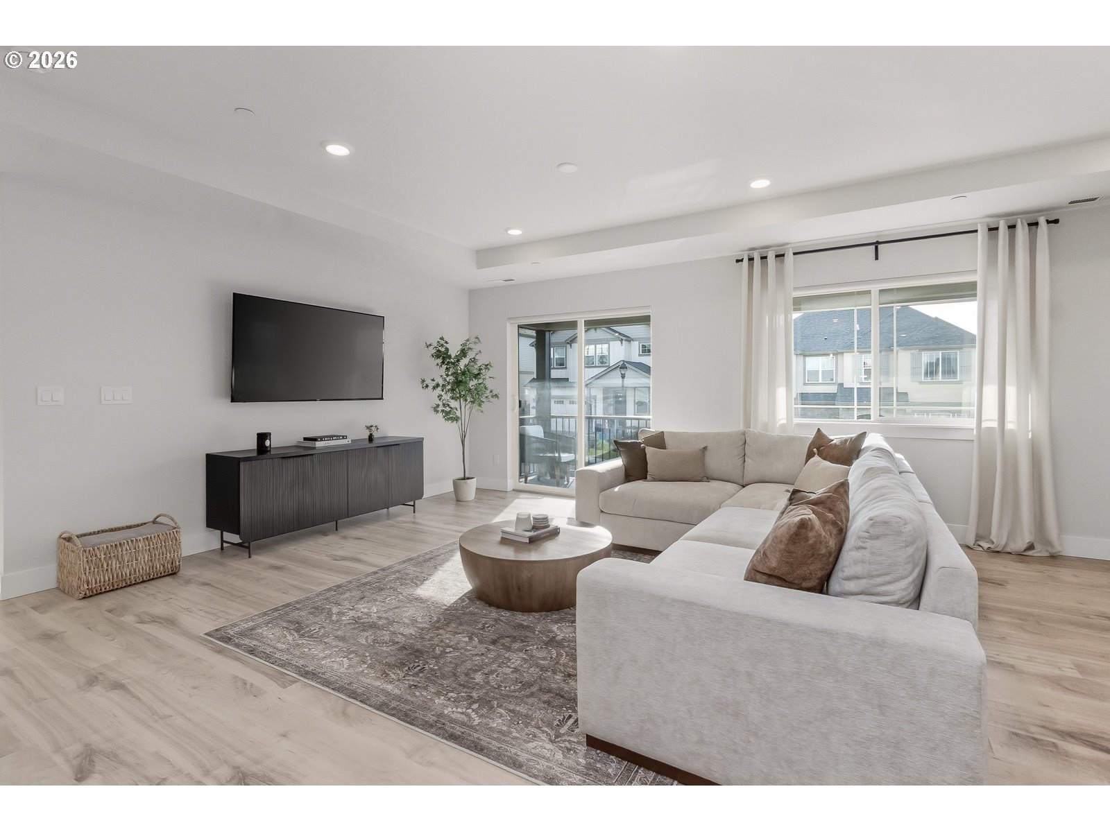 16609 Southwest Botany Bay Lane Portland, OR 97223 - Photo 6 of 46