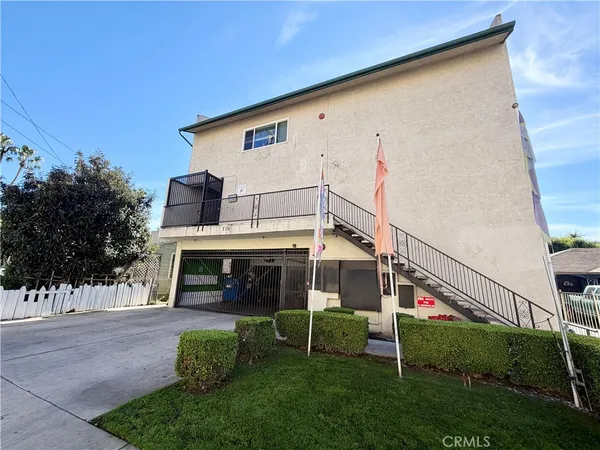 $2,950,000 | 710 West Washington Avenue, Santa Ana, CA 92706