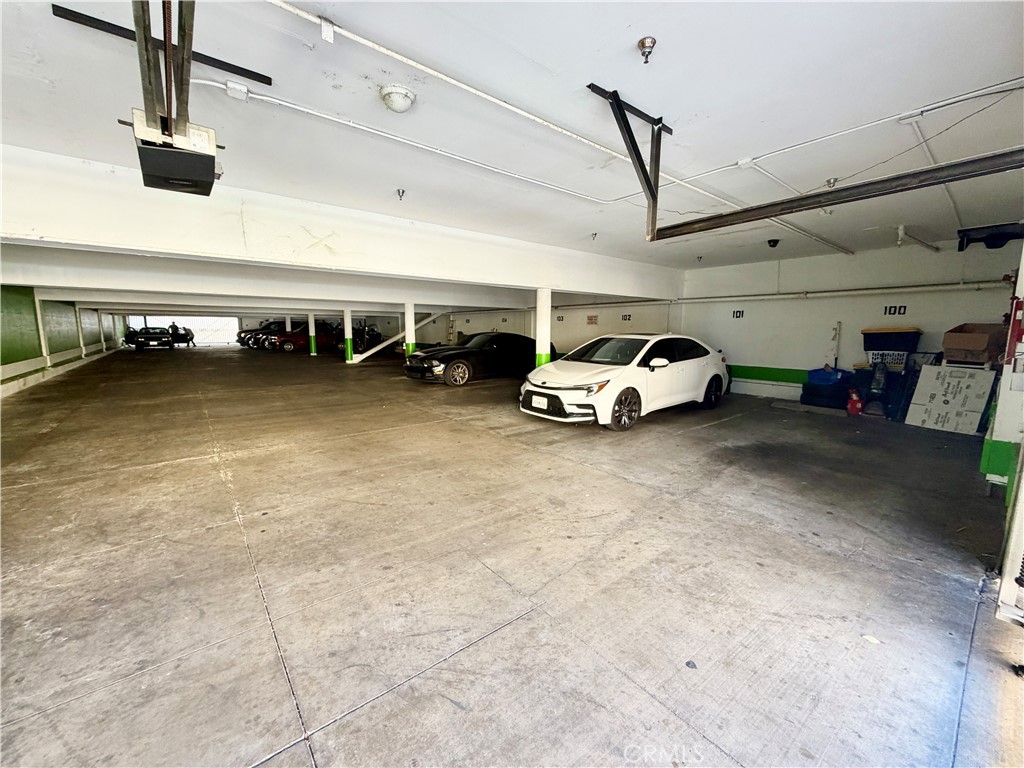 710 West Washington Avenue Santa Ana, CA 92706 - Photo 3 of 10