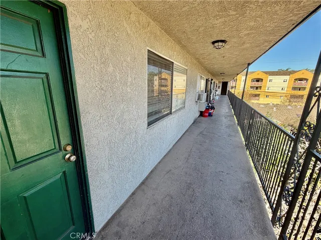 $3,100,000 | 710 West Washington Avenue, Santa Ana, CA 92706