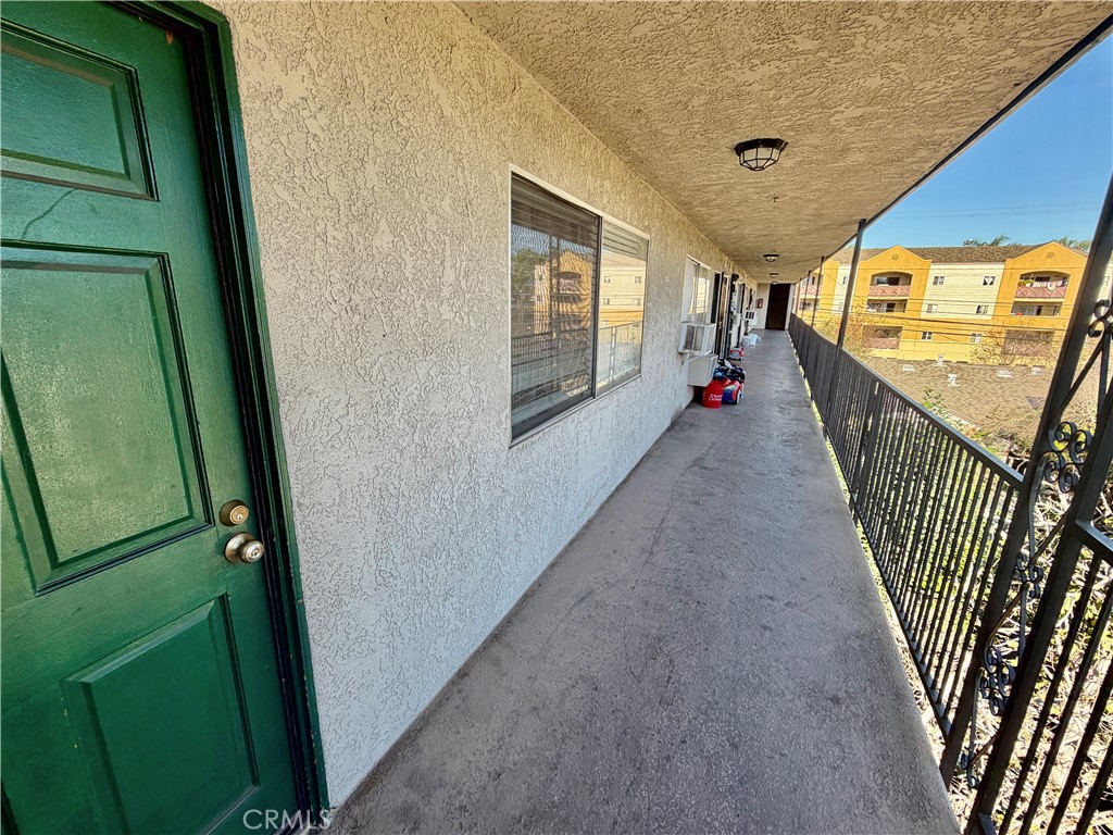 710 West Washington Avenue Santa Ana, CA 92706 - Photo 7 of 10 a view of a porch