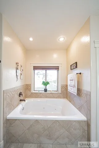 $995,000 | 7009 Marble Circle, Idaho Falls, ID 83406