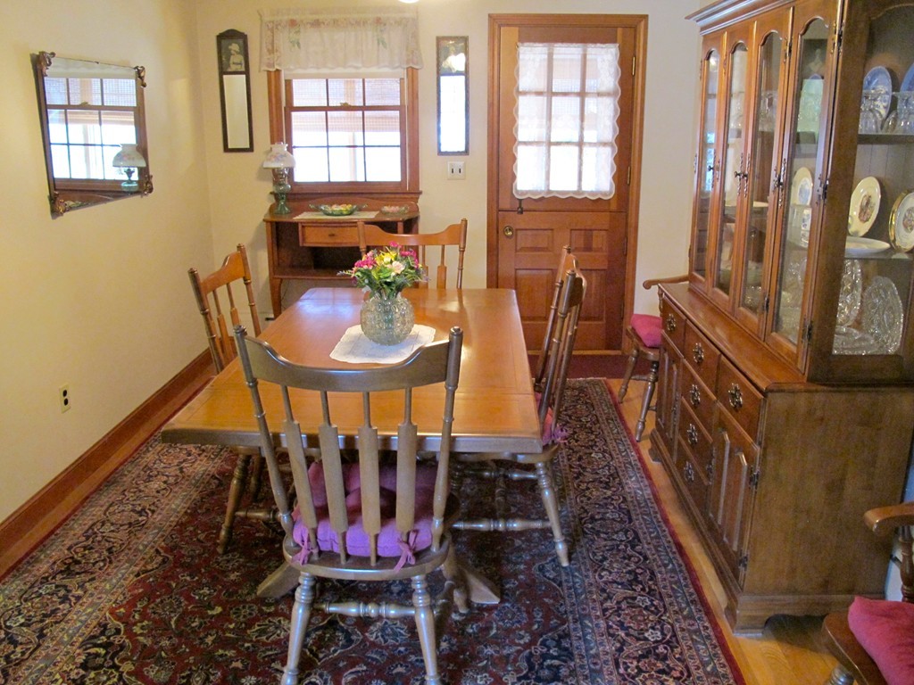 16 Meriam Road Concord, MA 01742 - Photo 7 of 26 Gallery Image 7