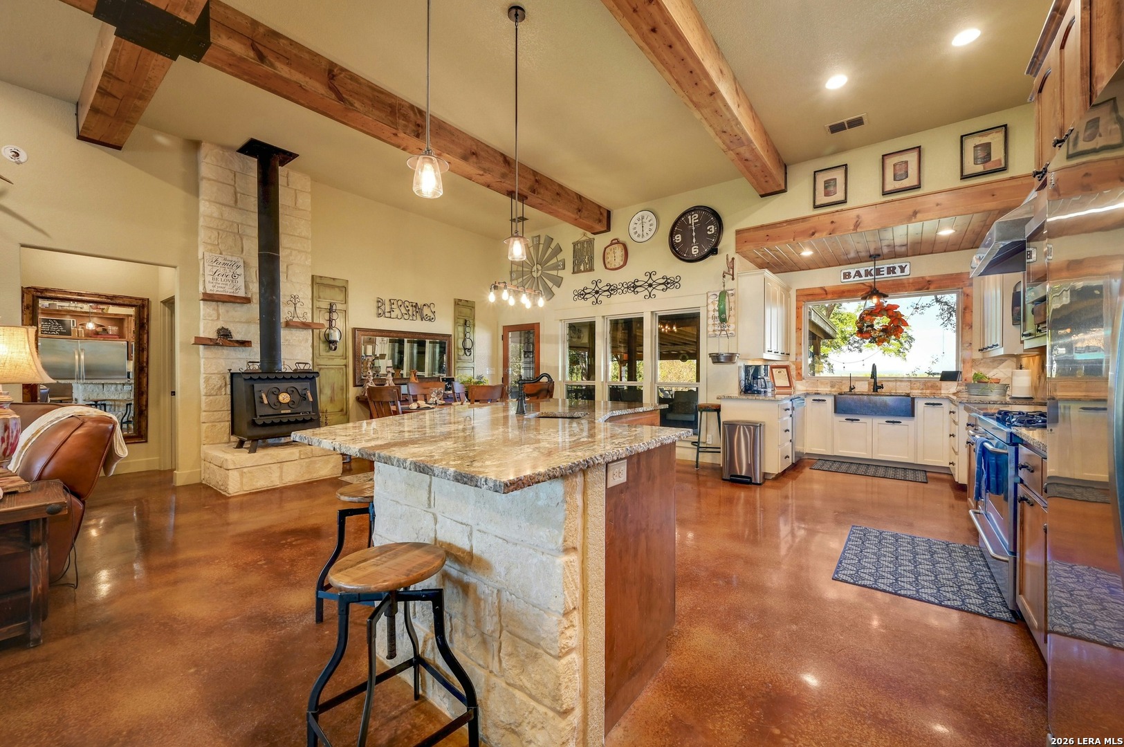 316 Go Away Road Blanco, TX 78606 - Photo 15 of 40 Gallery Image 15