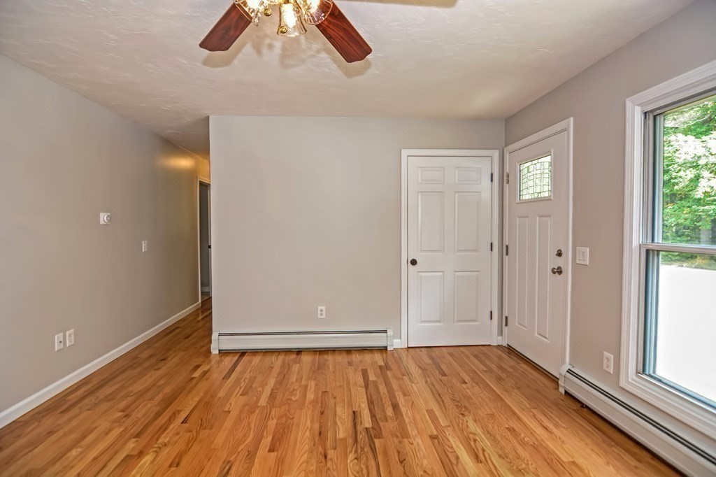 216 Bolton Station Road Lancaster, MA 01523 - Photo 17 of 29 Gallery Image 17