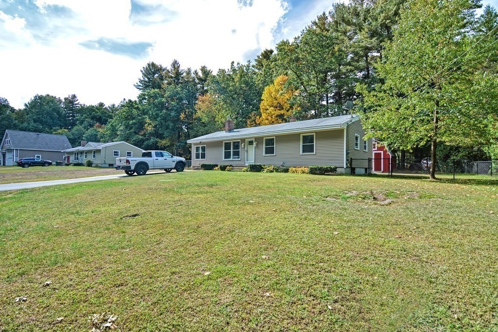 216 Bolton Station Road Lancaster, MA 01523 - Photo 2 of 29 Gallery Image 2