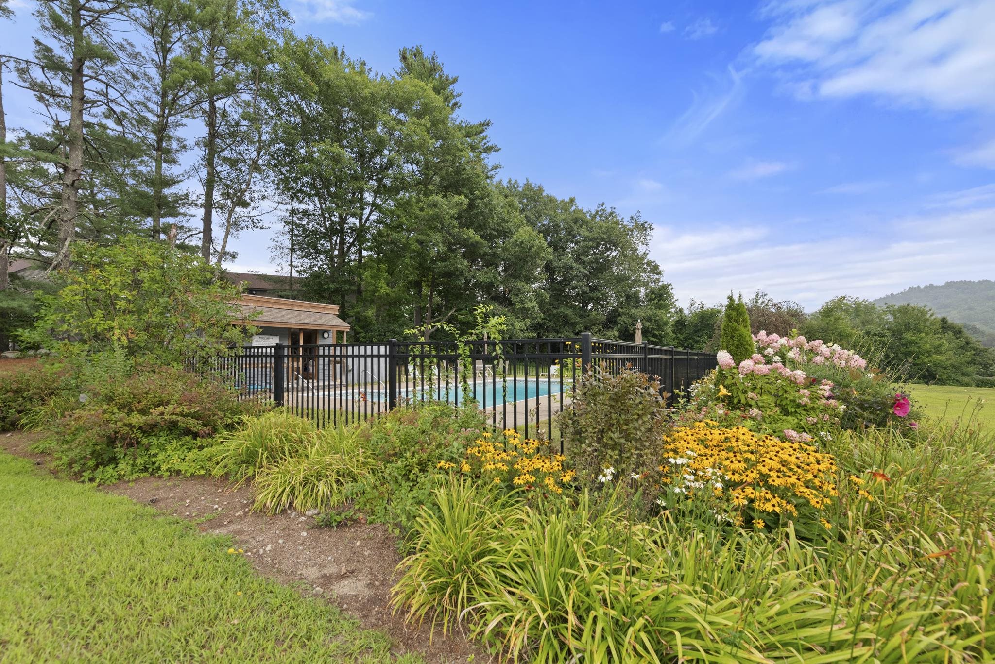 15 Village Road, Unit 16 Campton, NH 03223 - Photo 27 of 33