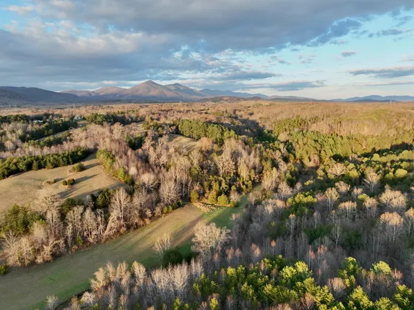 $750,000 | 2743 Johnson School Road, Thaxton, VA 24174