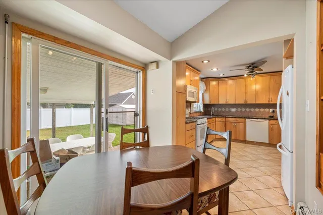 $799,999 | 186 11th Street, Bethpage, NY 11714