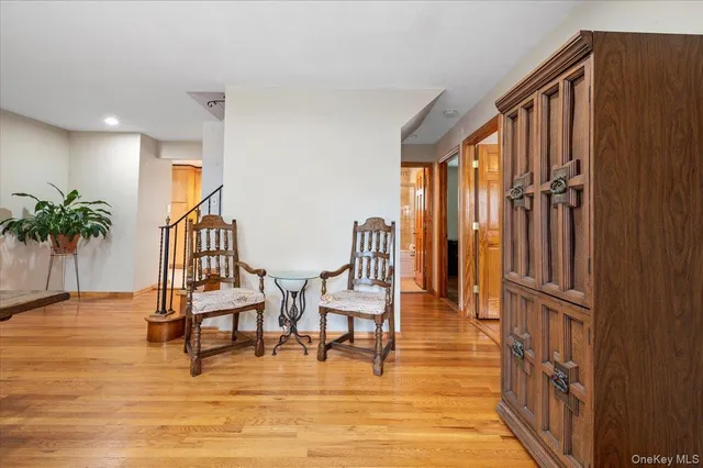 $799,999 | 186 11th Street, Bethpage, NY 11714