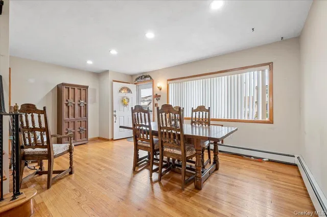 $799,999 | 186 11th Street, Bethpage, NY 11714