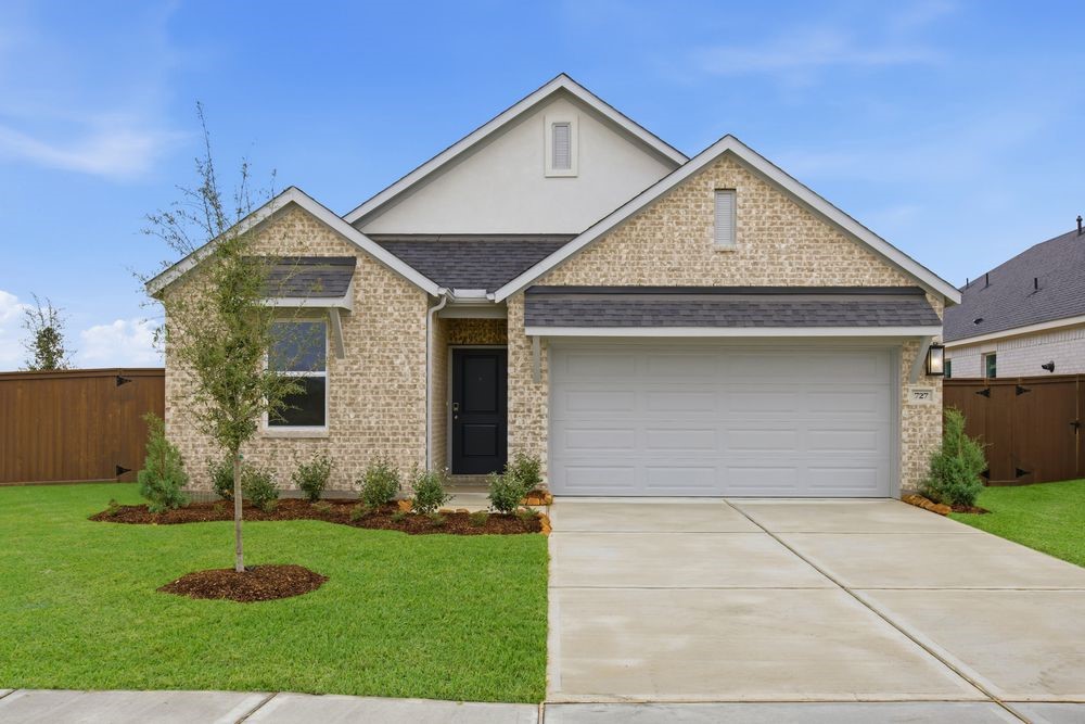 727 Willow Grove Lane ~ Ready Now
