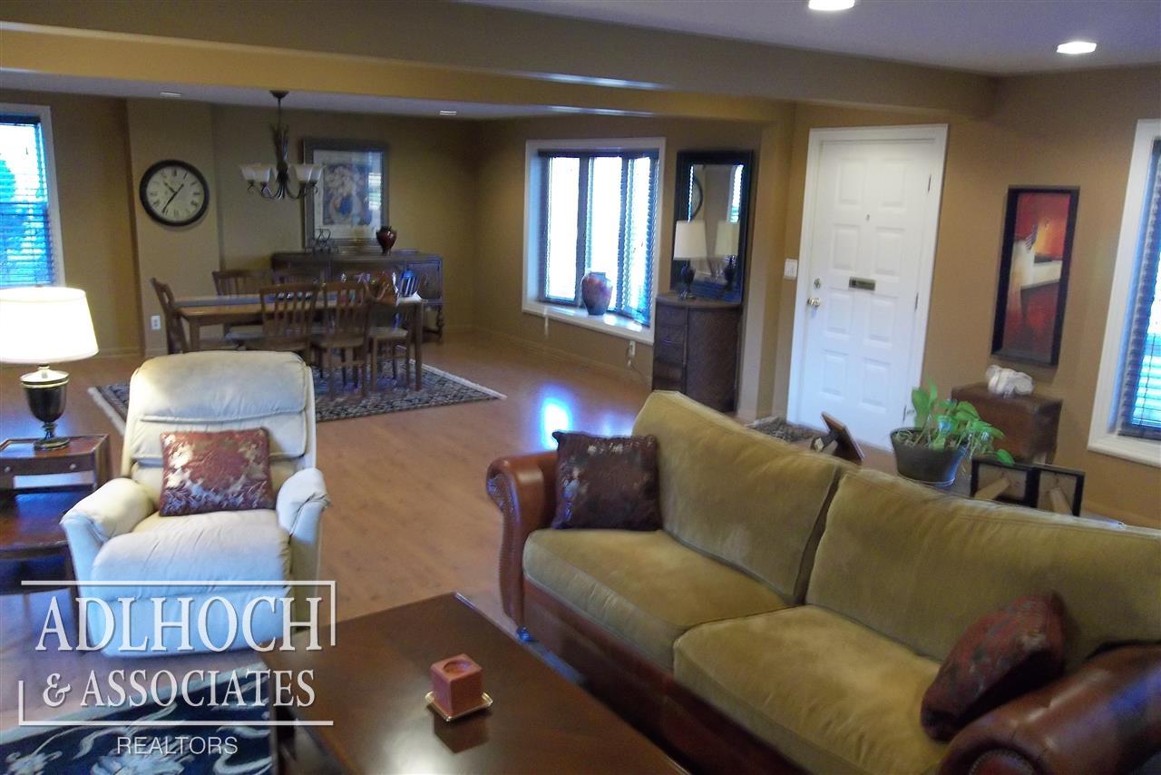 89 Muir Road Grosse Pointe Farms, MI 48236 - Photo 5 of 26