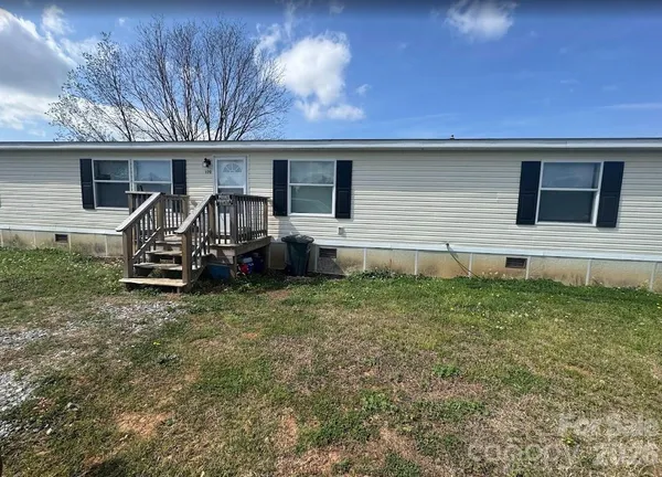 $205,000 | 170 Cooper Road, Campobello, SC 29322
