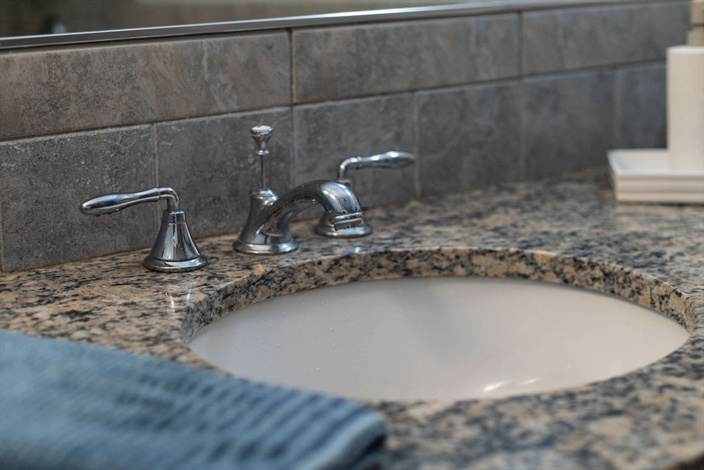 60 Brackett Place, Unit D Marblehead, MA 01945 - Photo 23 of 30 a close view of sink