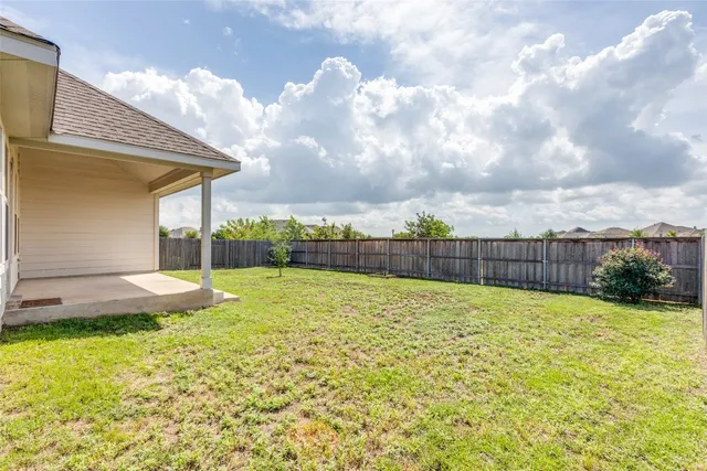 $2,150 | 874 Spinnaker Loop, Kyle, TX 78640