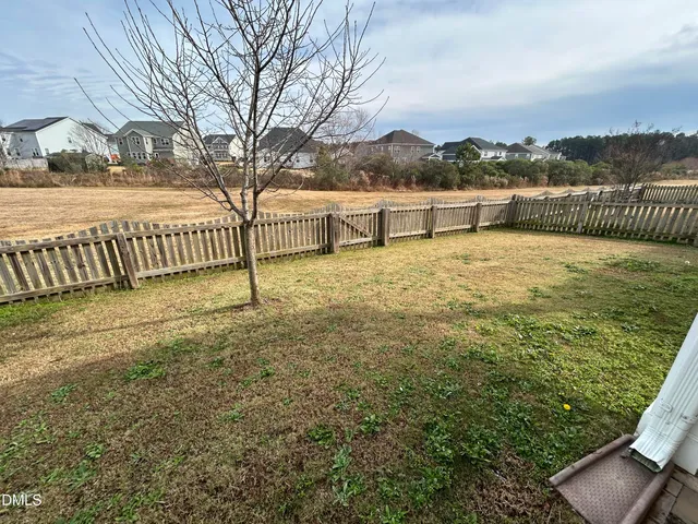 $2,250 | 79 Mornington Place, Clayton, NC 27520