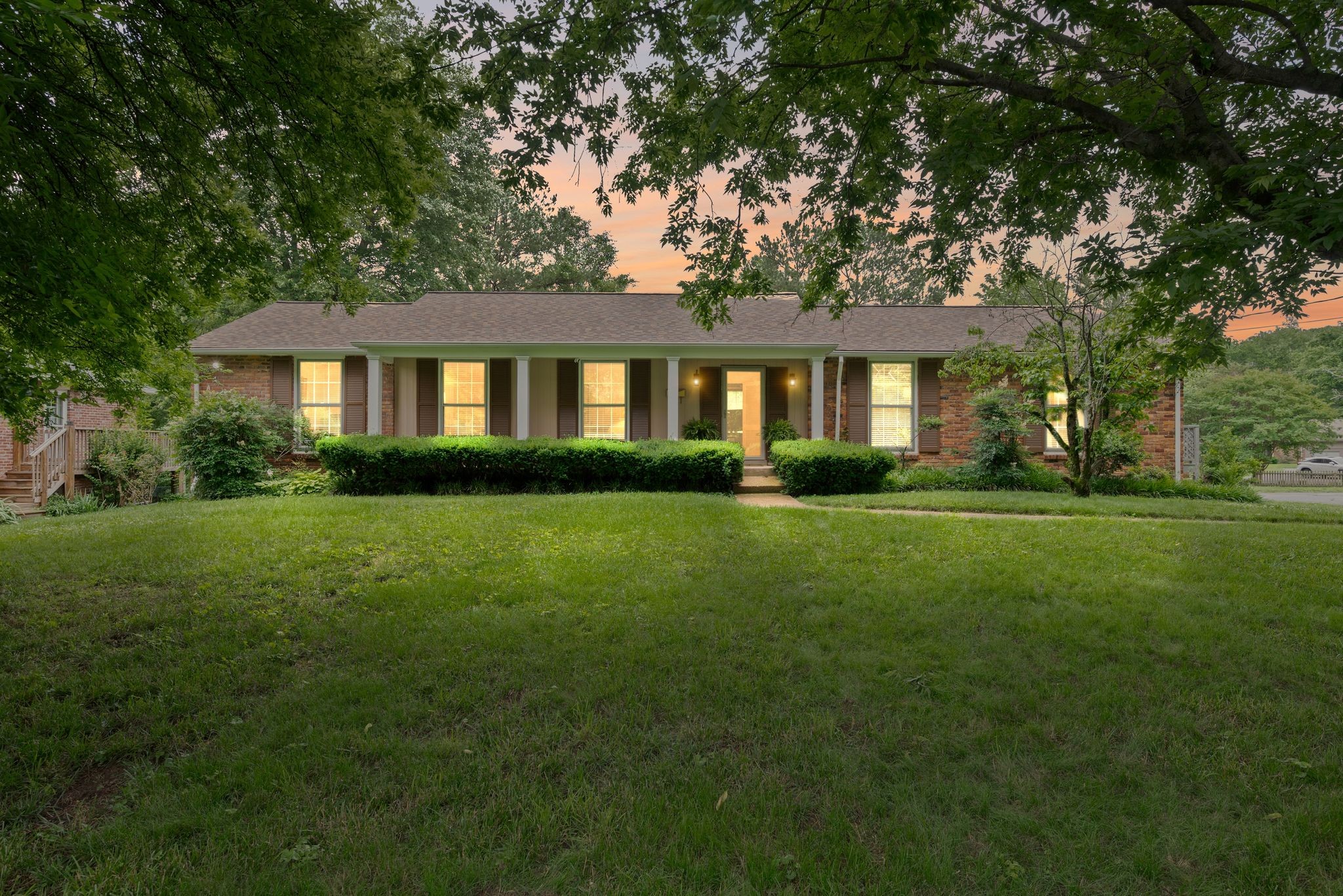 44 Vaughns Gap Road Nashville, TN 37205 - Photo 2 of 40 Gallery Image 2