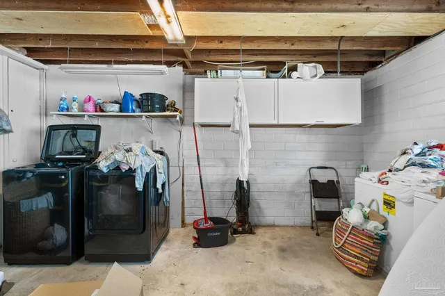 $339,000 | 415 Bremen Avenue, Pensacola, FL 32507