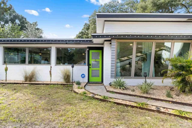 $339,000 | 415 Bremen Avenue, Pensacola, FL 32507