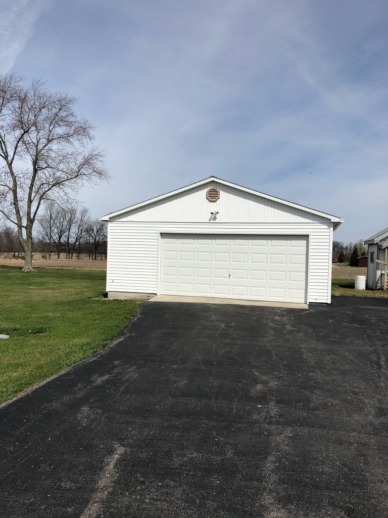 3708 West Till Road Fort Wayne, IN 46818 - Photo 4 of 19