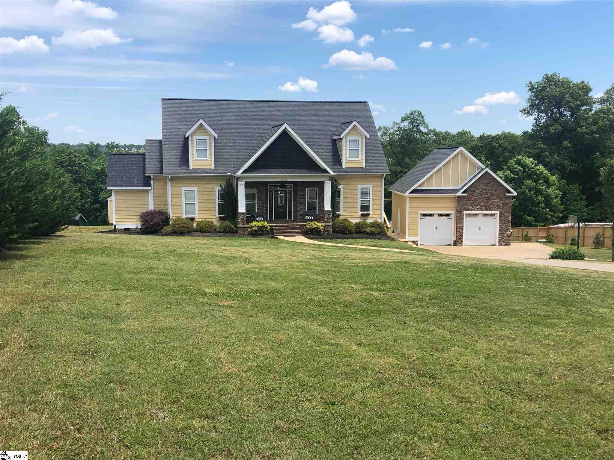 2561 Standing Springs Road Greenville, SC 29605 - Photo 1 of 36 Gallery Image 1