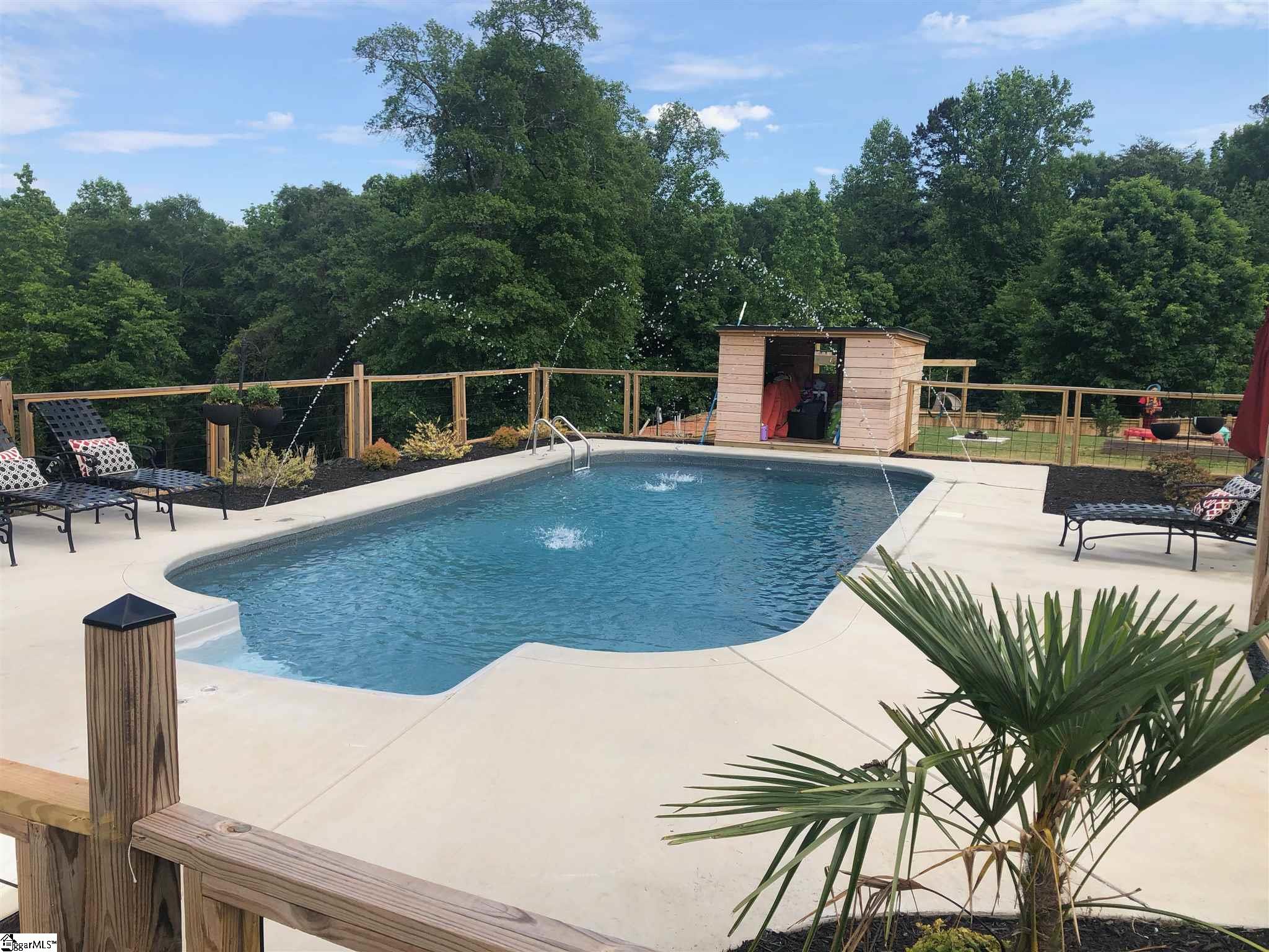 2561 Standing Springs Road Greenville, SC 29605 - Photo 24 of 36 Gallery Image 24
