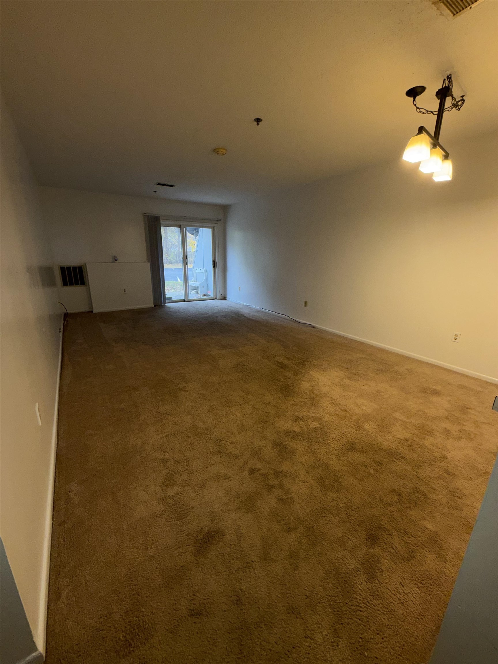 117 Cluff Crossing Road, Unit 7 Salem, NH 03079 - Photo 6 of 15