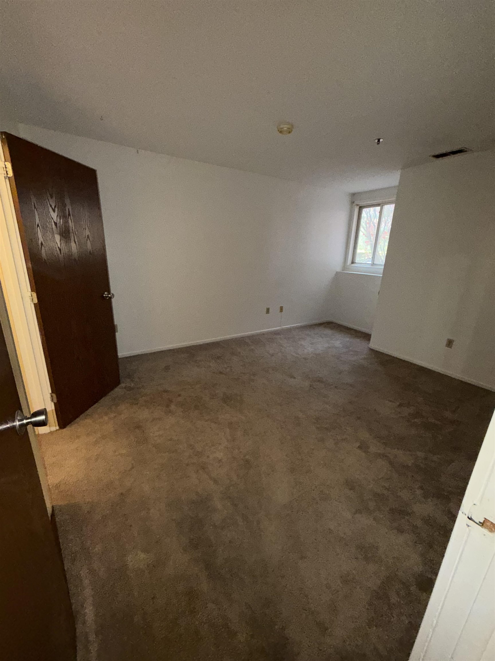 117 Cluff Crossing Road, Unit 7 Salem, NH 03079 - Photo 8 of 15