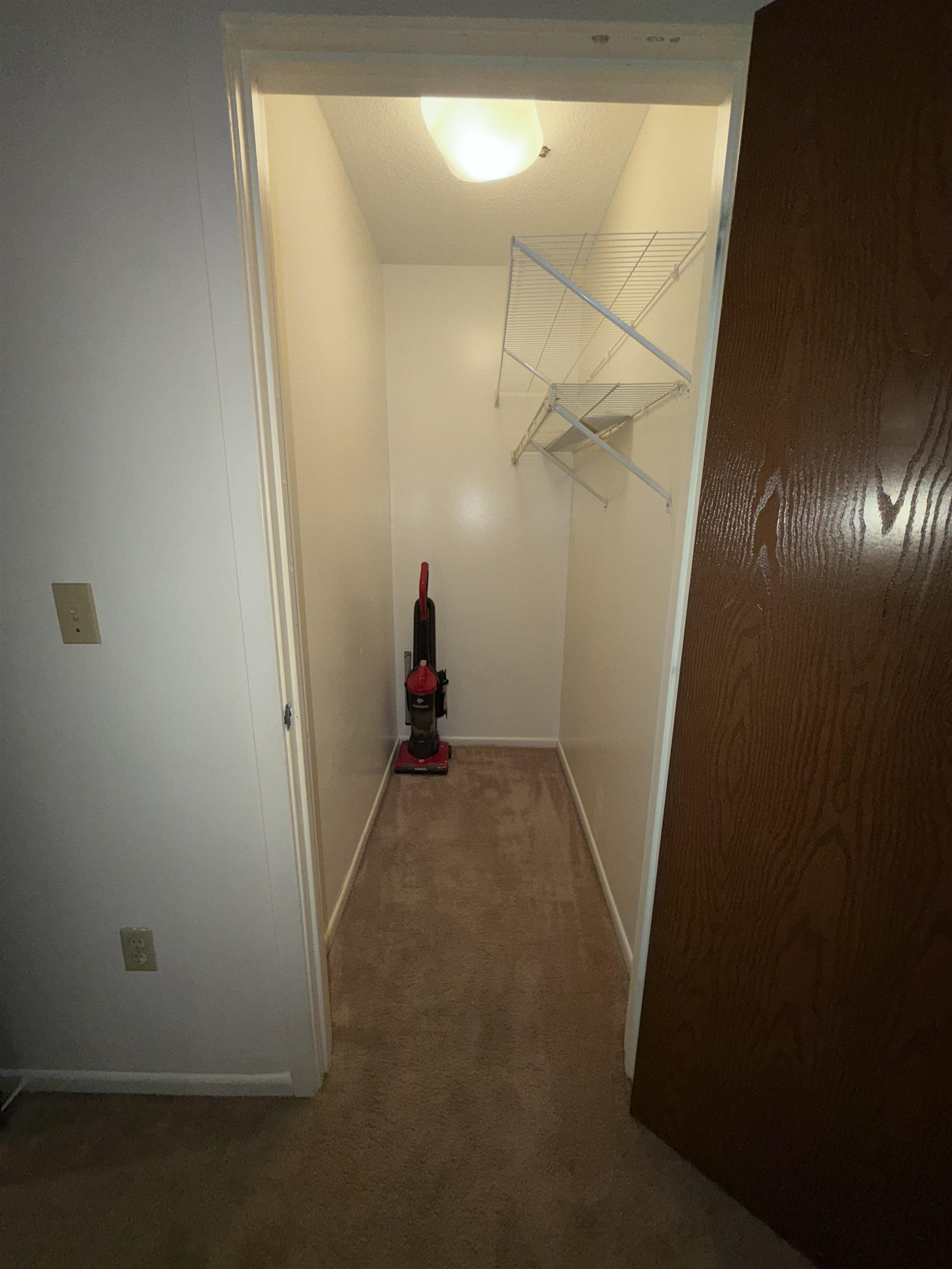 117 Cluff Crossing Road, Unit 7 Salem, NH 03079 - Photo 9 of 15