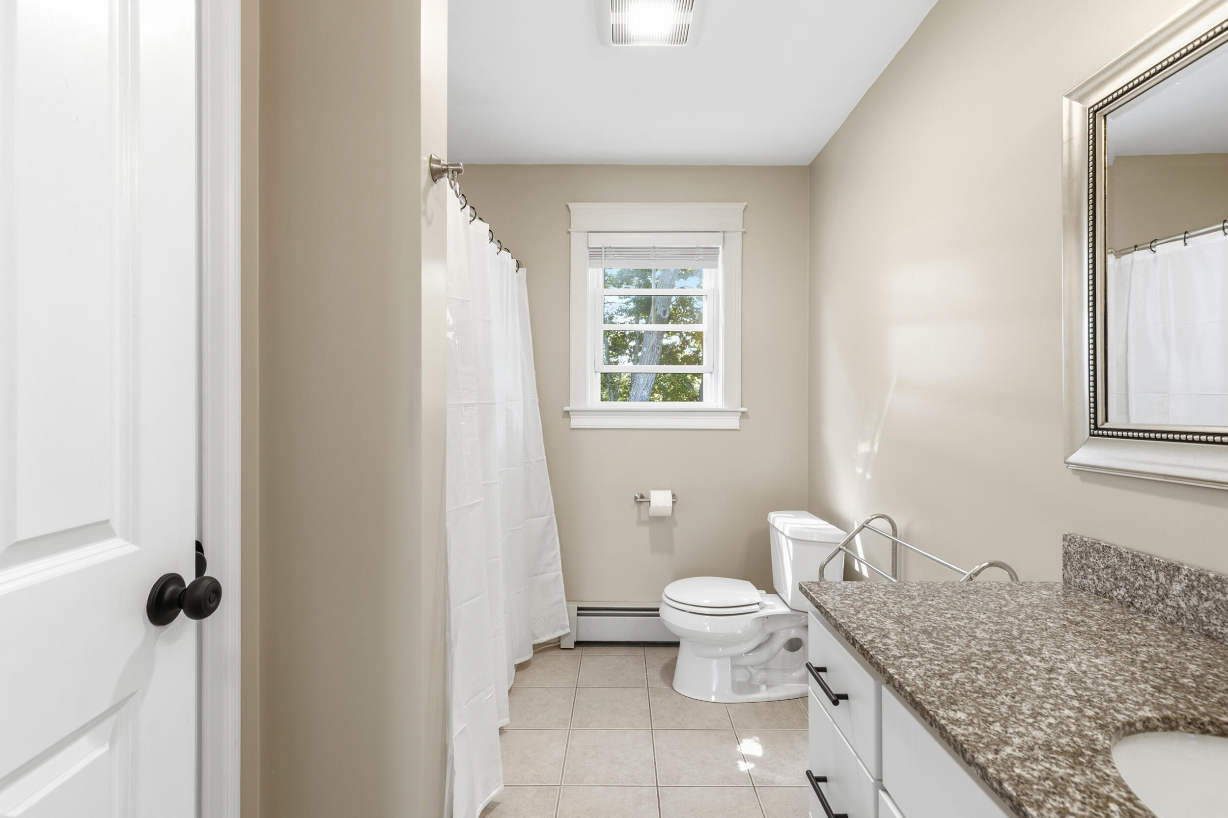 98 Cumberland Road South Portland, ME 04106 - Photo 16 of 26 Upstairs Full Bathroom