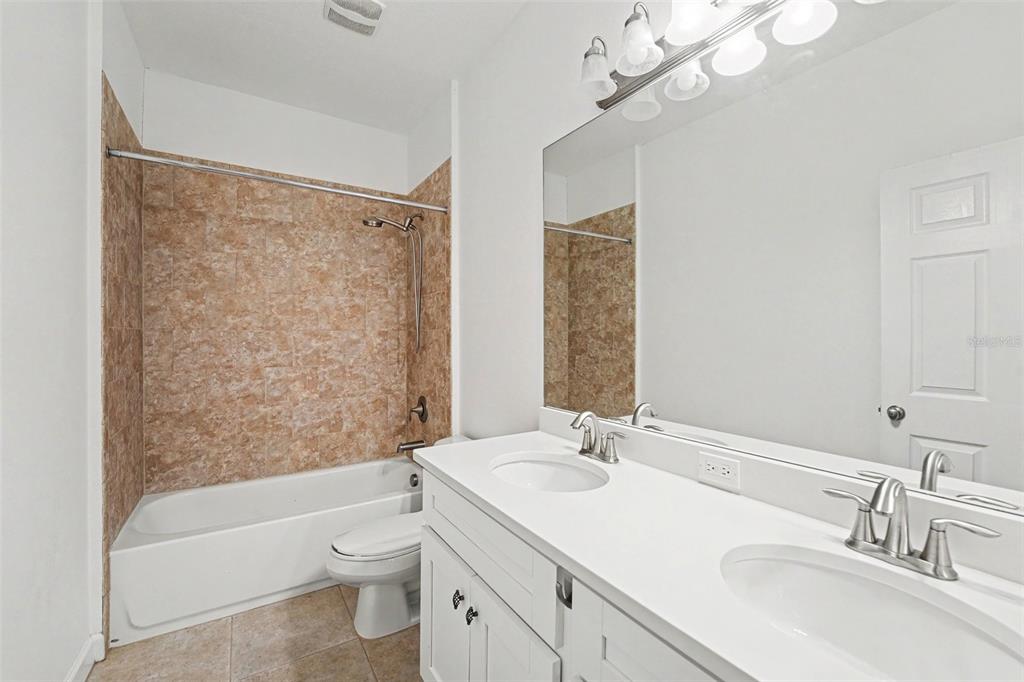 1264 Riserva Lane Palm Harbor, FL 34683 - Photo 9 of 16