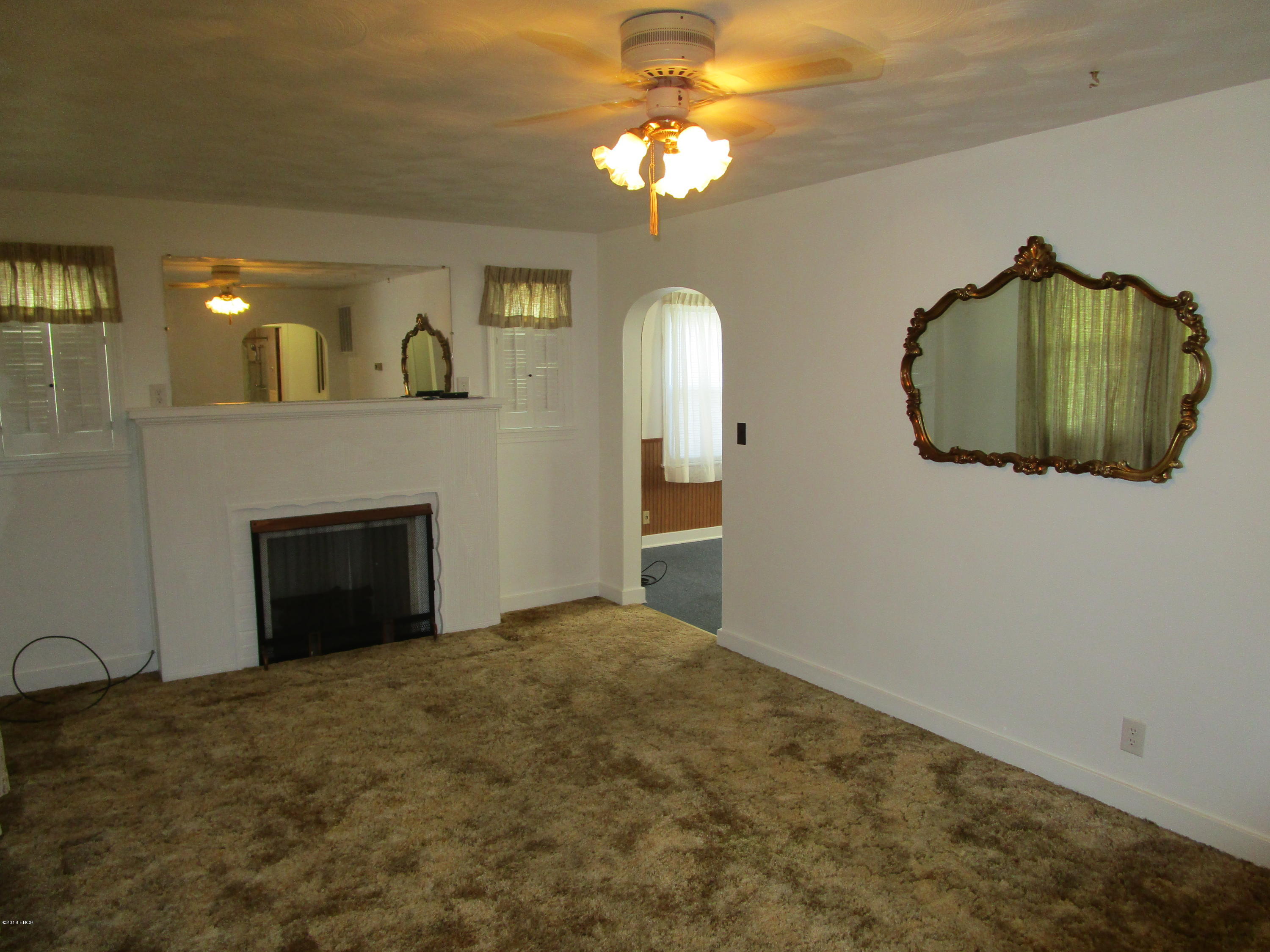 1119 North State Road Flora, IL 62839 - Photo 17 of 47 Gallery Image 17