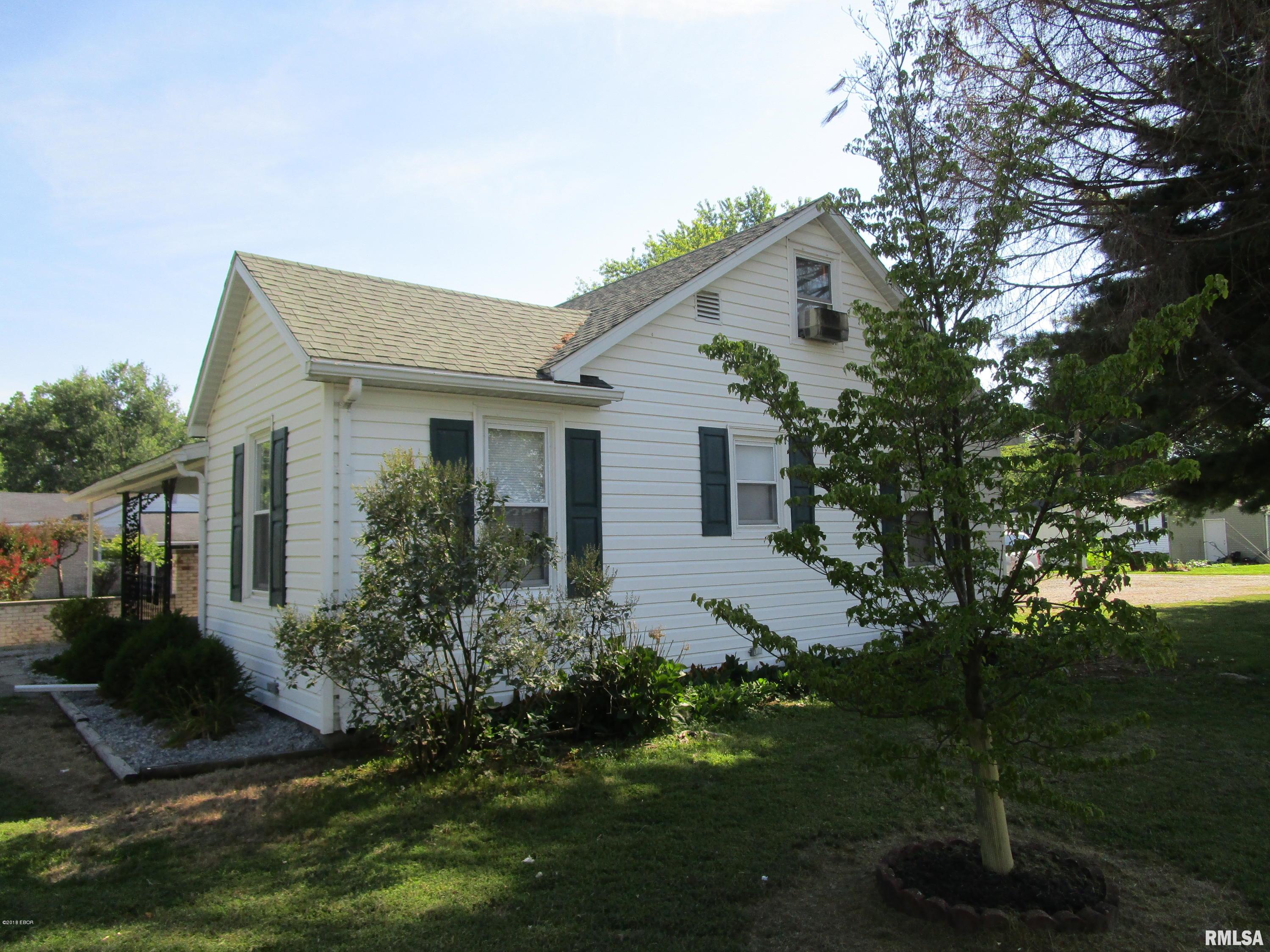 1119 North State Road Flora, IL 62839 - Photo 7 of 47 Gallery Image 7
