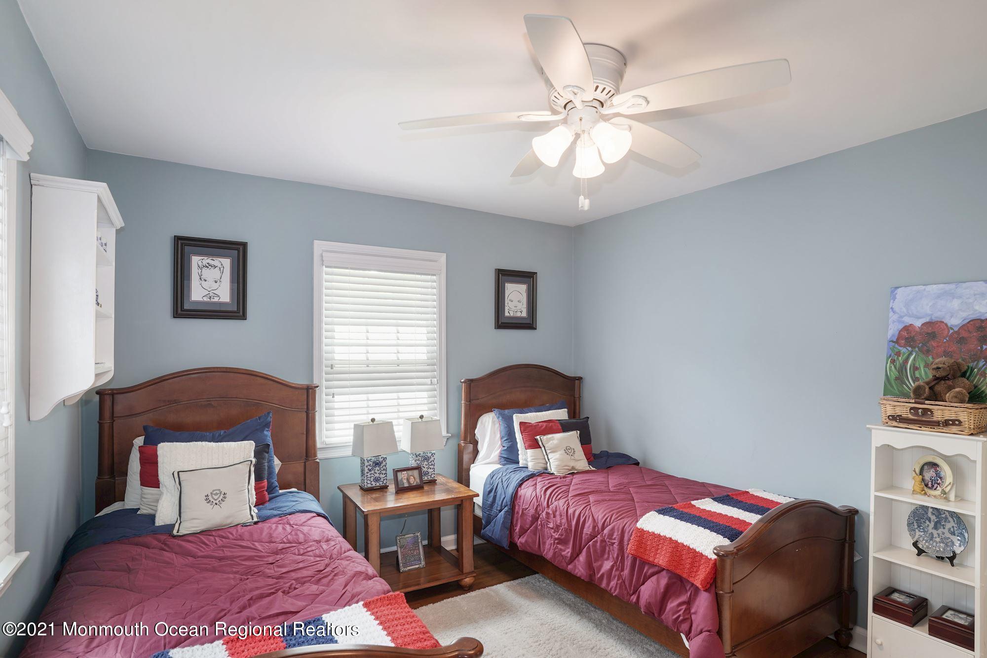 121 Harvard Road Fair Haven, NJ 07704 - Photo 20 of 24 015_121_Harvard_Ave_342277_645075