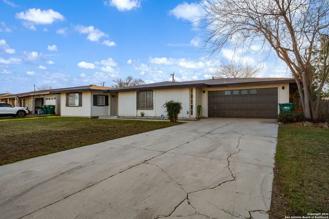 $285,000 | 1013 North, Universal City, TX 78148