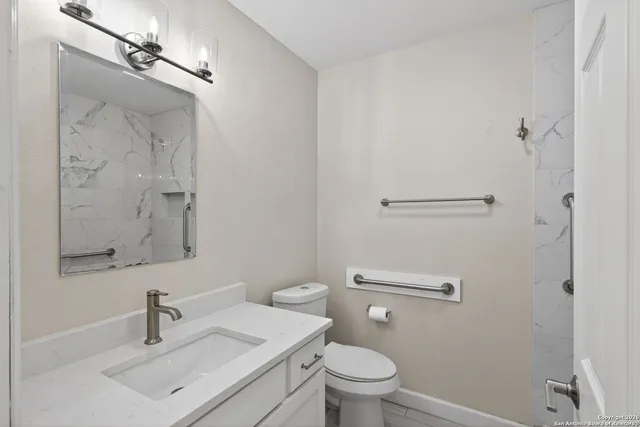 $285,000 | 1013 North, Universal City, TX 78148