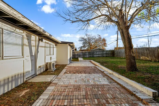 $285,000 | 1013 North, Universal City, TX 78148