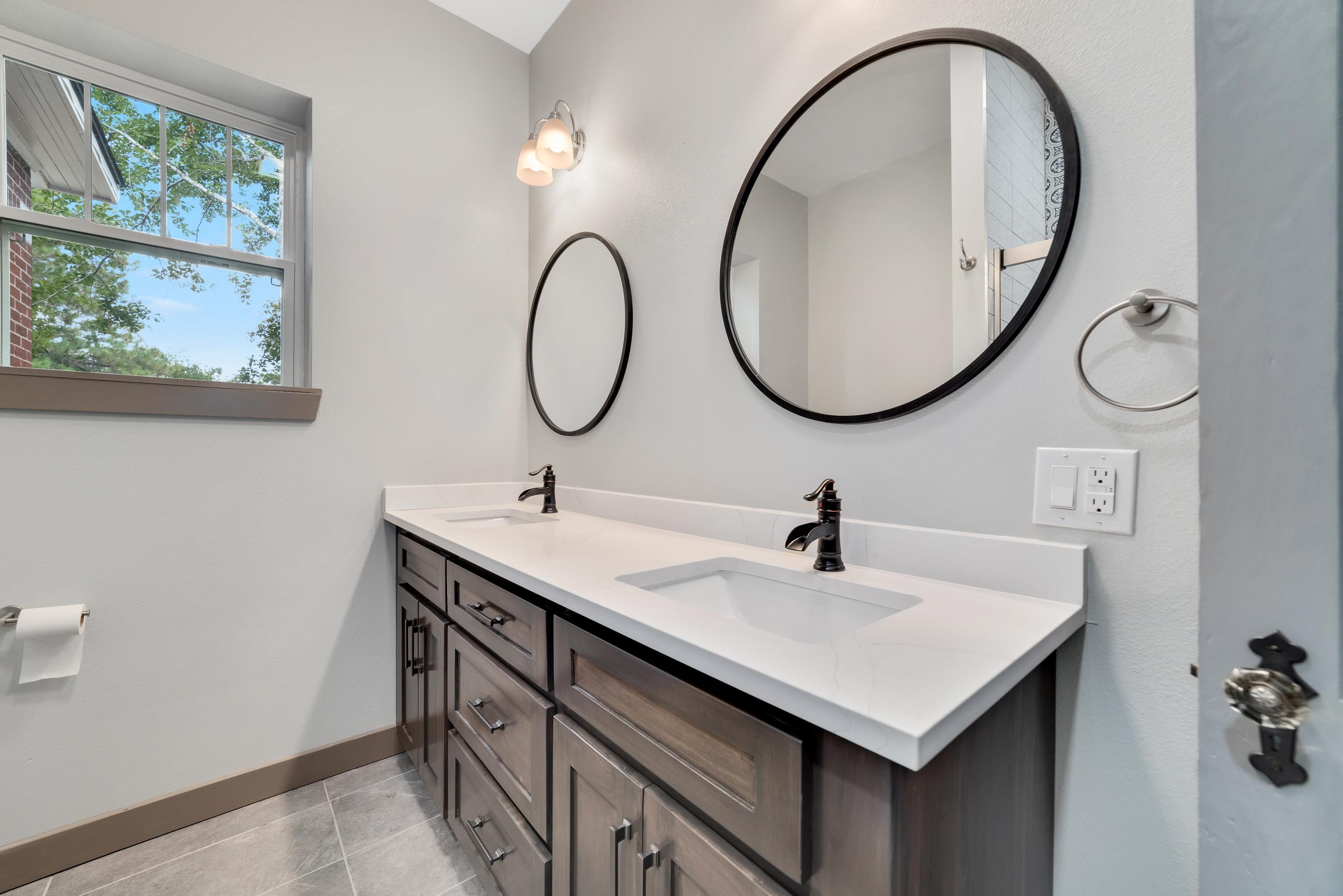 320 East Laurel Avenue Foley, AL 36535 - Photo 12 of 25